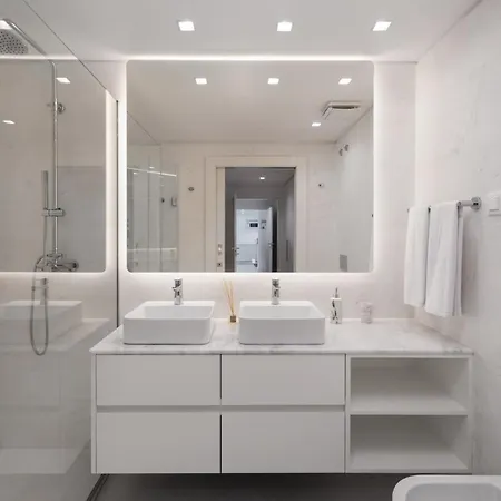 Acqua Vii - Luxury 3br In Funchal (Madeira)