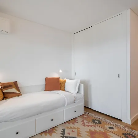 Acqua Vii - Luxury 3br In Funchal (Madeira)